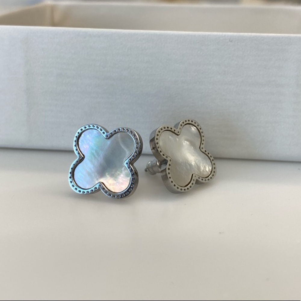 earings